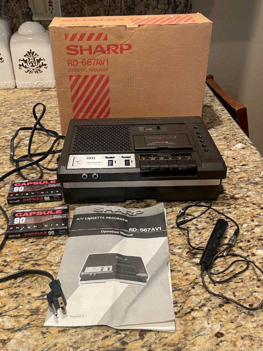 Vintage Sharp RD-667AV1 Cassette Recorder